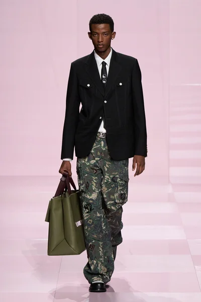 Look 51